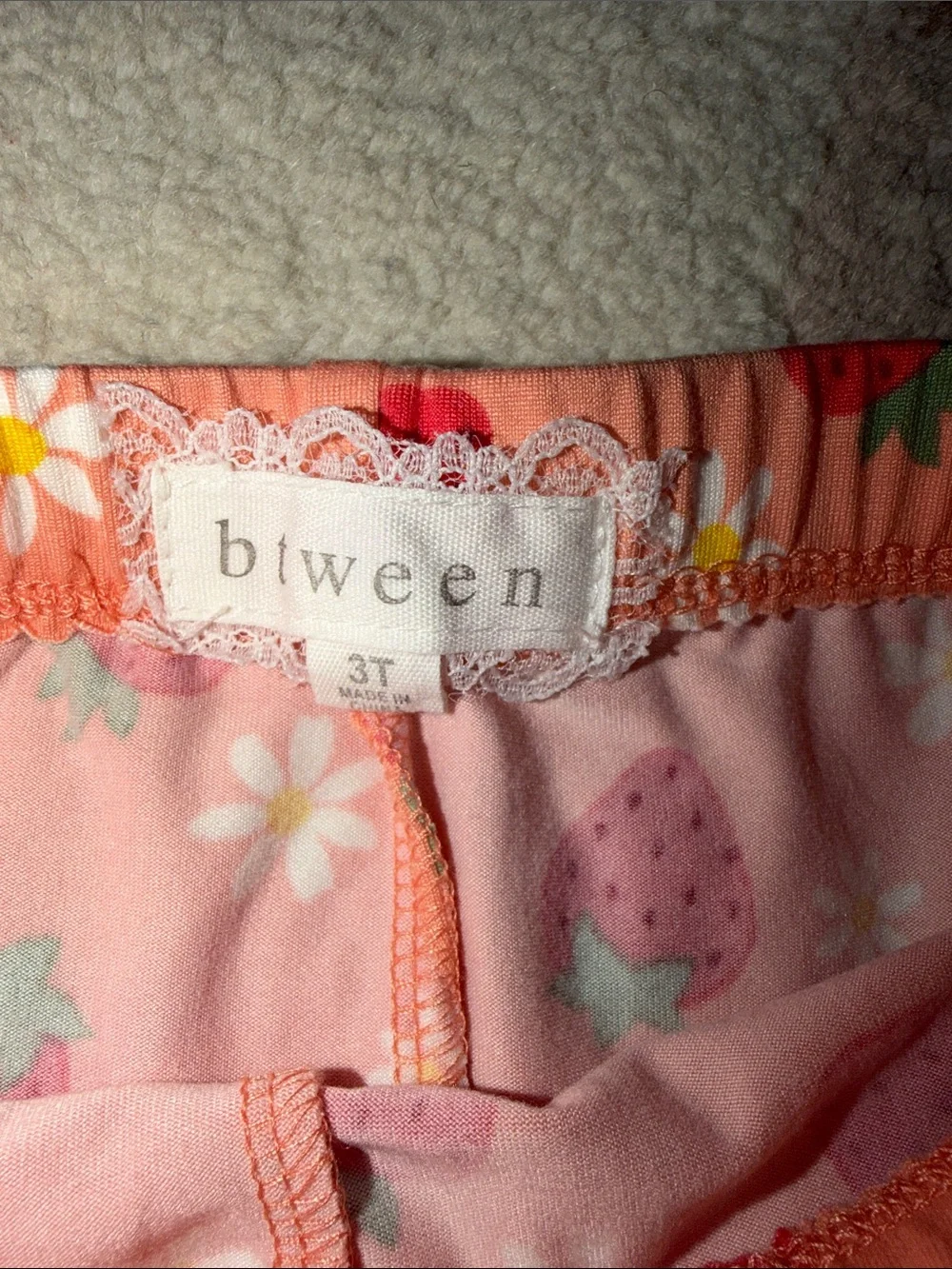 btween Peach & Red Strawberry Two-Piece Matching Set - Picture 3 of 9